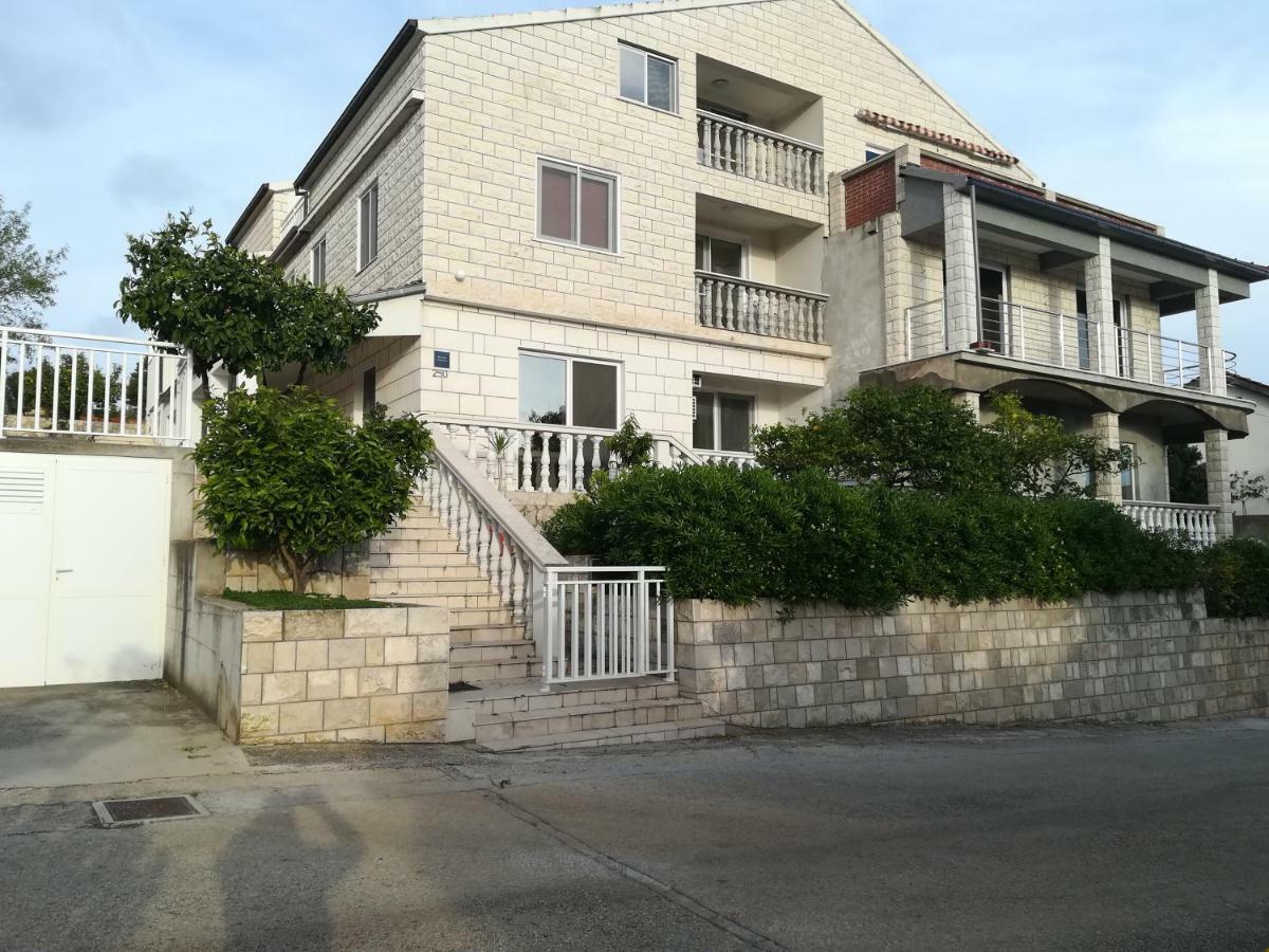 The Piano Apartment زافالاتيكا المظهر الخارجي الصورة